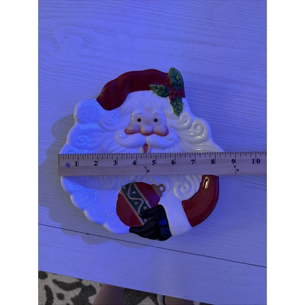 Unbranded Santa Claus Serving Plate Christmas Large White Red Good Holiday Decor